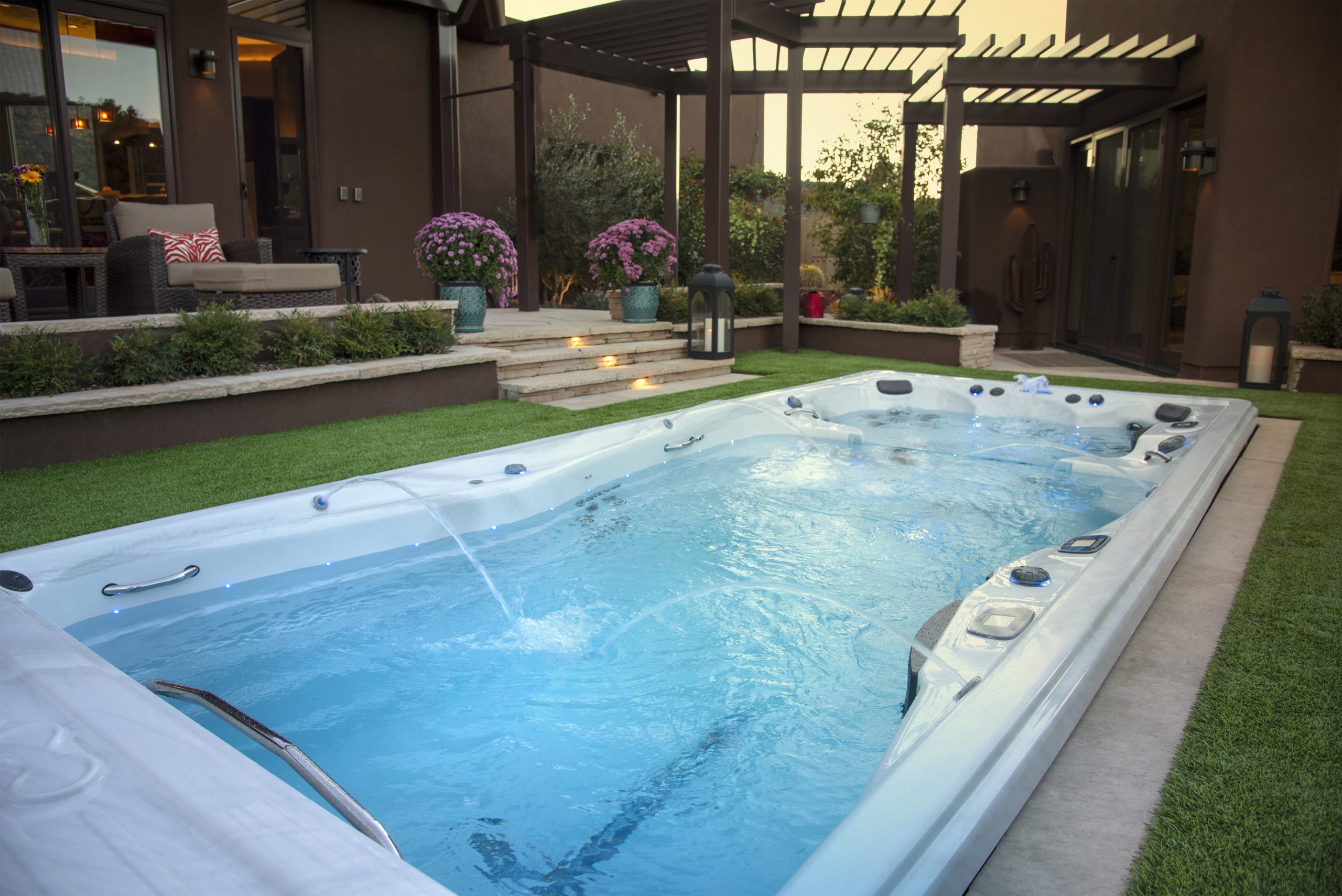 Best Hot Tubs for Neck Pain - Master Spas Blog